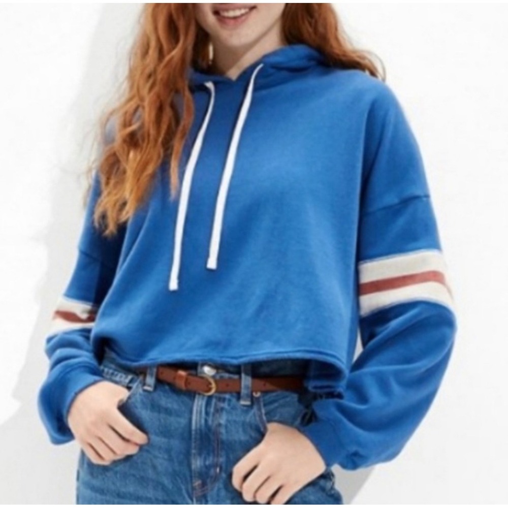 American Eagle Varsity Blue Crop Hoodie Striped Sleeve Sweatshirt Medium